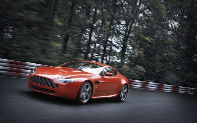 Aston-Martin_004004.jpg